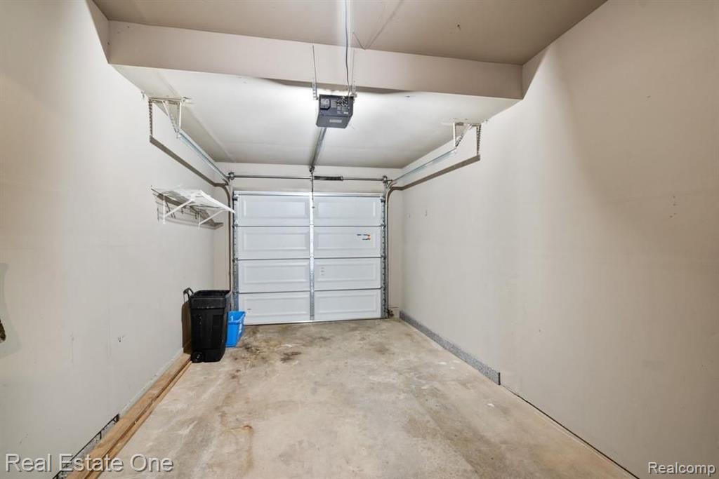 5139 BUCKINGHAM, Troy, MI 48098 — Photo 16