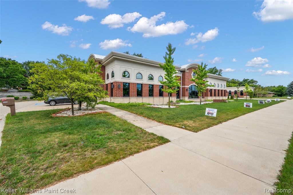42301 Mound Road, Sterling Heights, MI 48314 — Photo 5