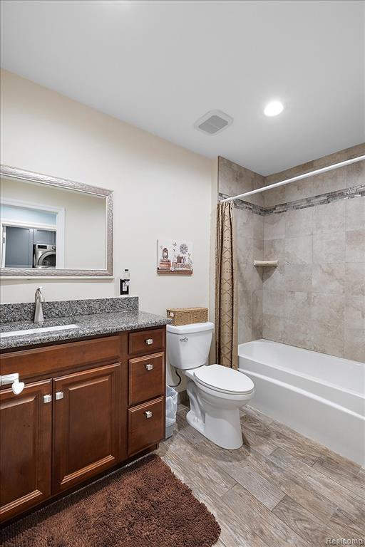 35526 Brooke Circle, New Baltimore, MI 48047 — Photo 17