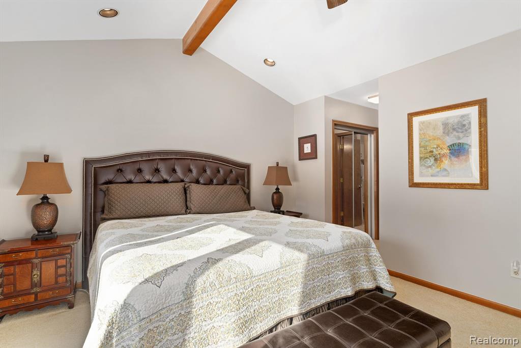 37779 SIENA Drive, Farmington Hills, MI 48331 — Photo 32