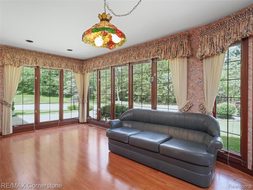 13780 Eaton Drive, Plymouth, MI 48170 — Photo 26