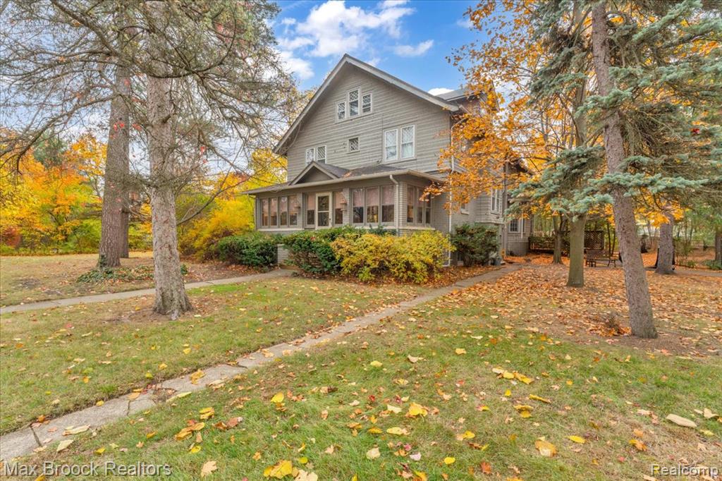 11 Poplar Park Boulevard, Pleasant Ridge, MI — Photo 3