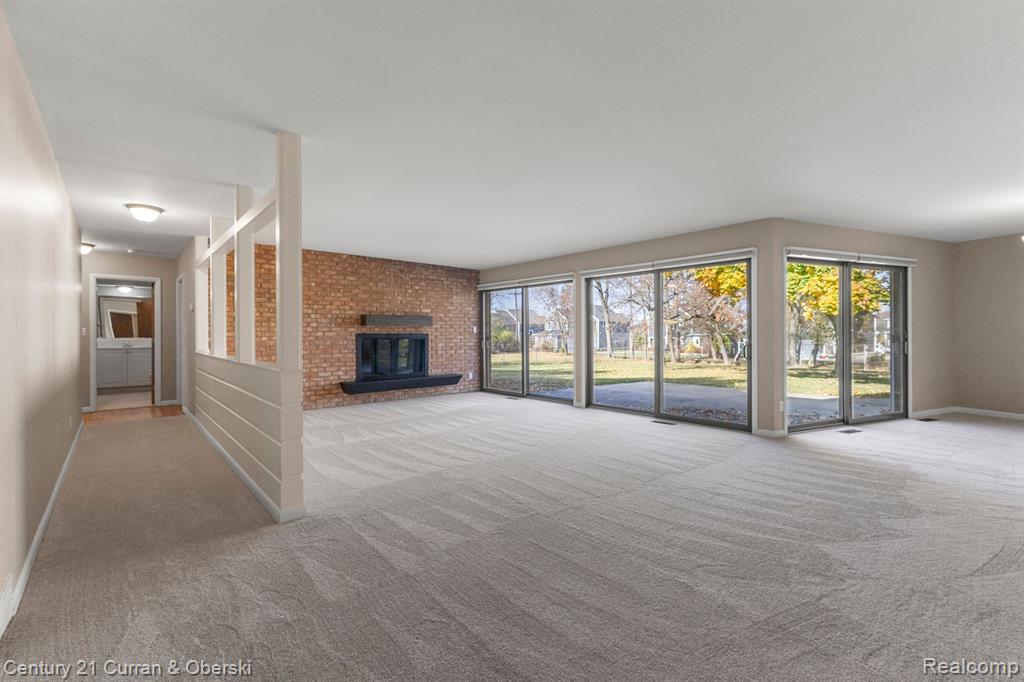 446 LINDEN Court, Saline, MI 48176 — Photo 4