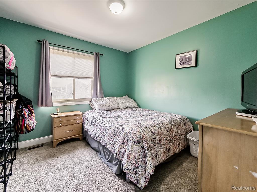 25911 Buckminster Drive, Novi, MI — Photo 19
