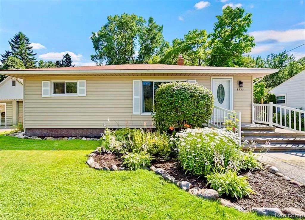 6333 Harriet Drive, Waterford, MI 48327 — Photo 41