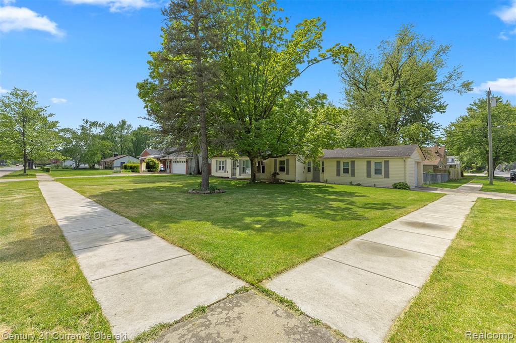 1843 Lathers Street, Garden City, MI — Photo 4