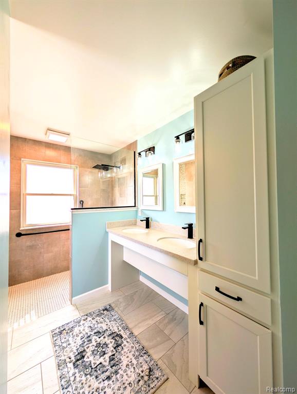 5441 Meadow Creek Court, Flint, MI 48532 — Photo 14