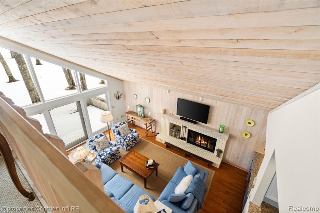 1057 Beach Road, Harbor Springs, MI 49740 — Photo 35