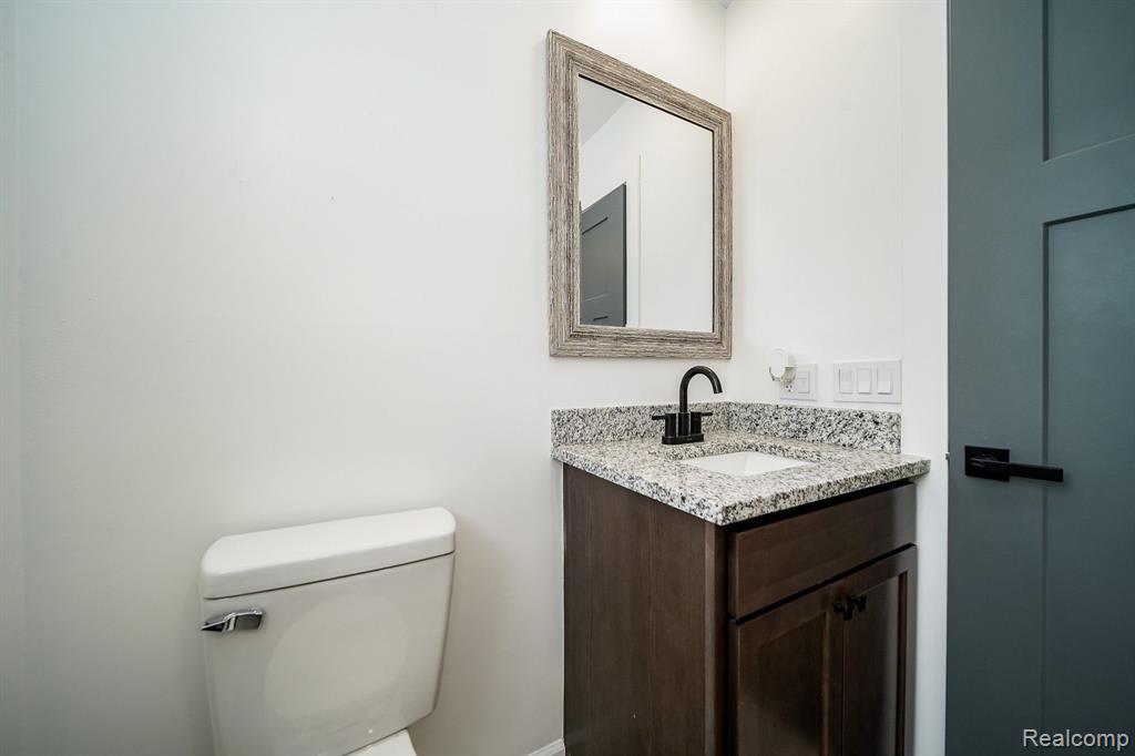 6522 ELLINWOOD Drive, White Lake, MI 48383 — Photo 37