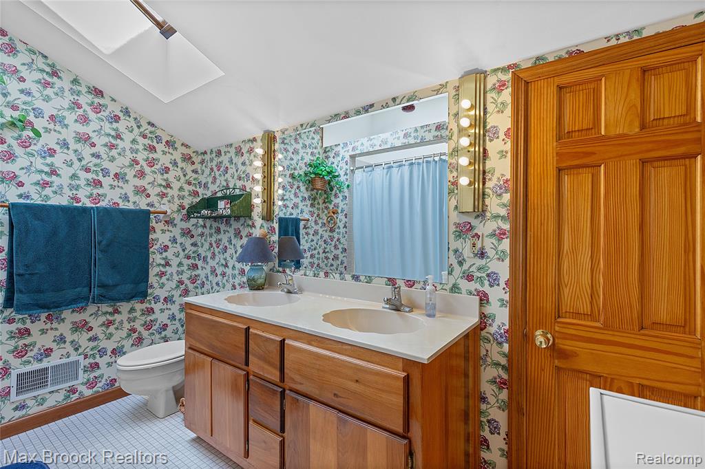4700 Stanley Road, Columbiaville, MI 48421 — Photo 45