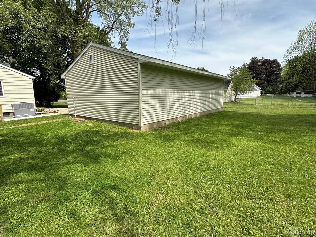 6161 River Road, Flushing, MI 48433 — Photo 15