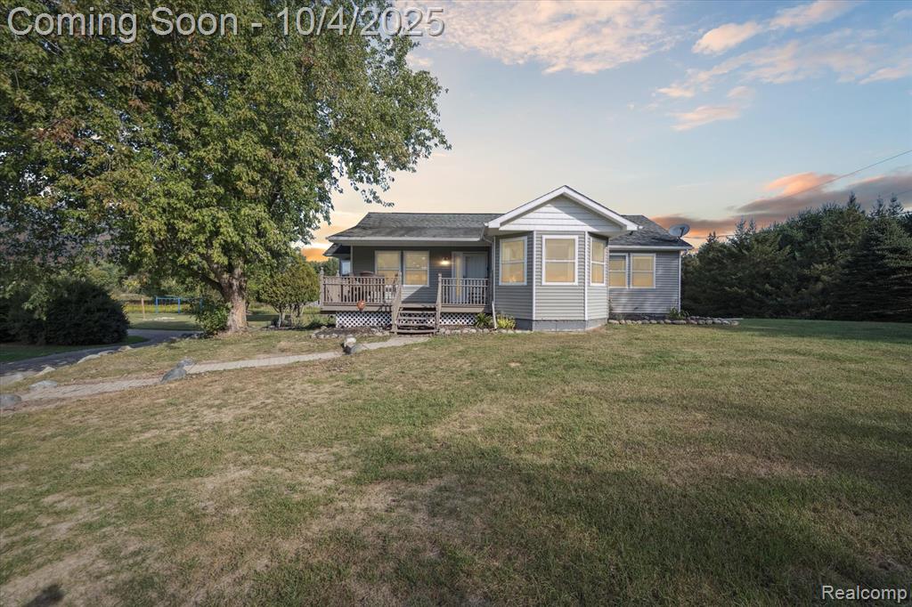 8876 W Allen Road, Fowlerville, MI 48836 — Photo 2