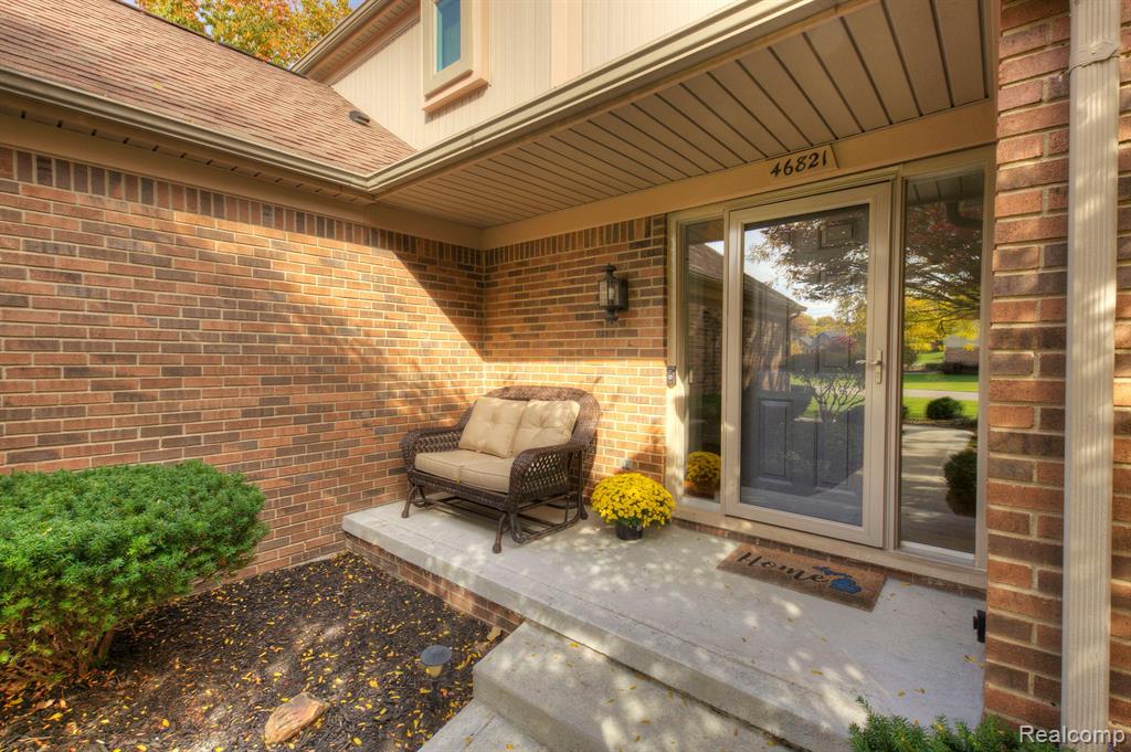 46821 ELMSMERE Drive, Northville, MI 48167 — Photo 2