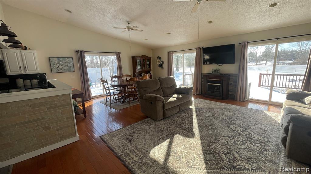7120 Lapeer Road, Davison, MI 48423 — Photo 14
