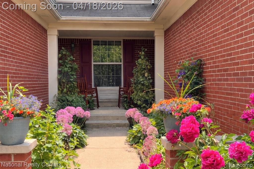 43651 Cherrywood Lane, Canton, MI 48188 — Photo 5