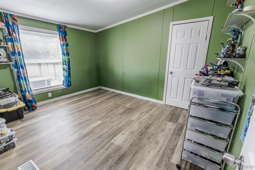 7280 N Bray Road, Mount Morris, MI 48458 — Photo 10