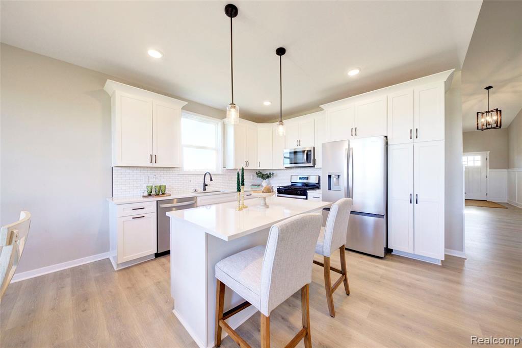 688 Round Rock Drive, Howell, MI 48843 — Photo 26