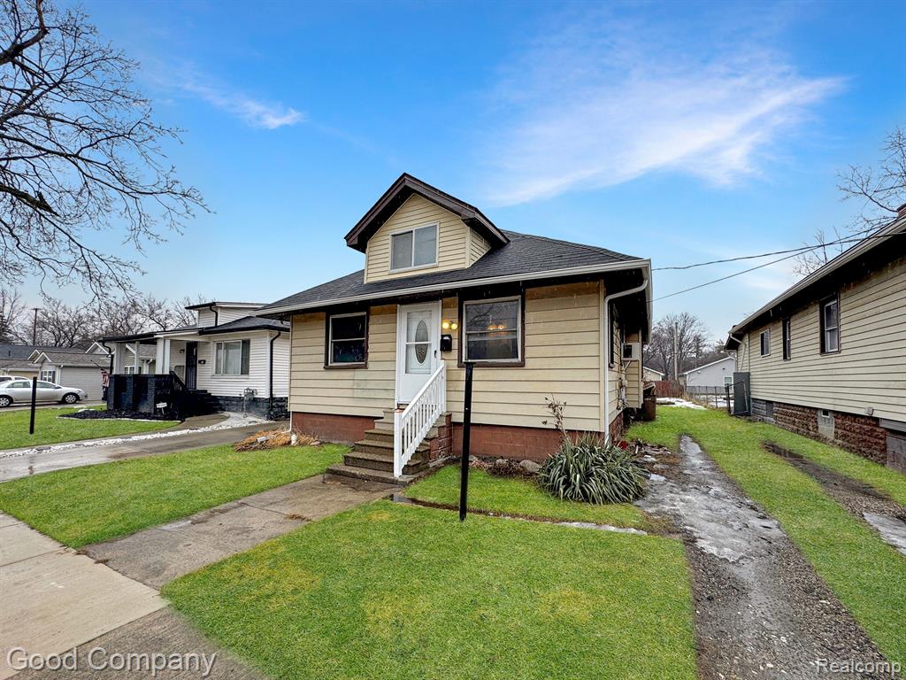 81 S TASMANIA Street, Pontiac, MI 48342 — Photo 2