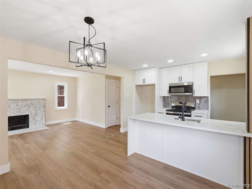 16835 Lesure Street, Detroit, MI 48235 — Photo 10