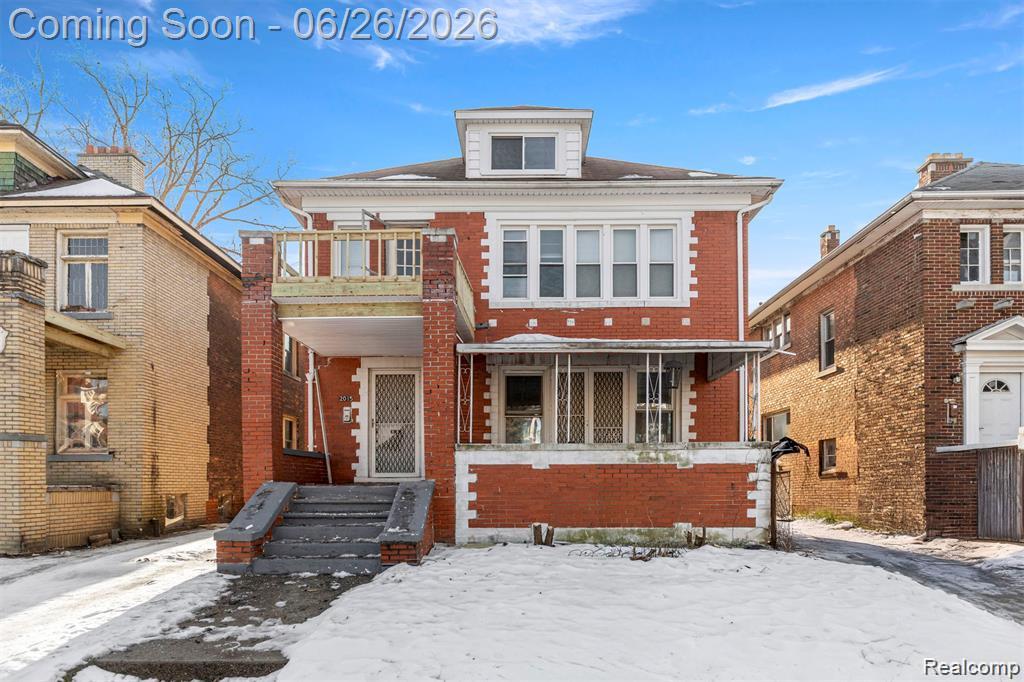 2015 Gladstone Street, Detroit, MI 48206 — Photo 2