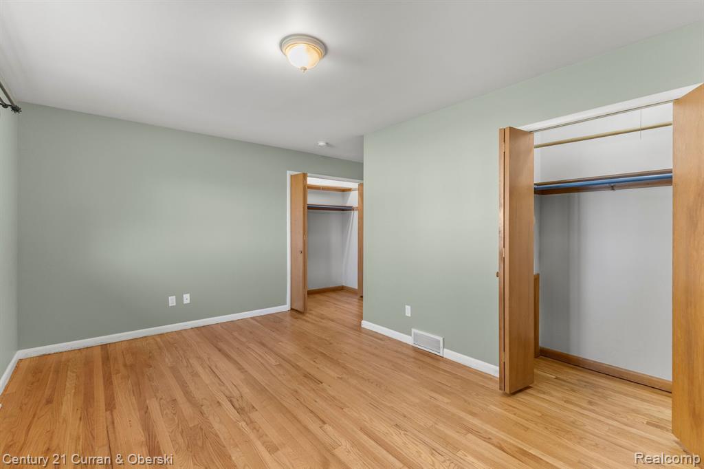 446 LINDEN Court, Saline, MI 48176 — Photo 33