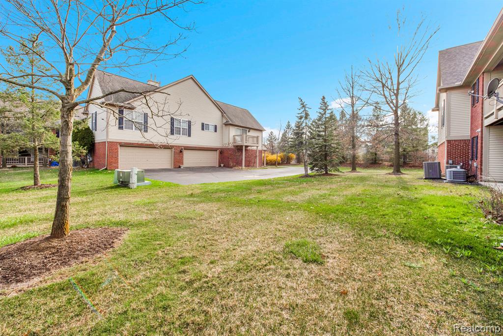28243 CARLTON WAY Drive, 37, Novi, MI 48377 — Photo 19