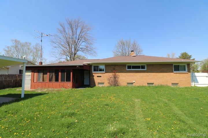 5482 Shamrock Lane, Flint, MI 48506 — Photo 17