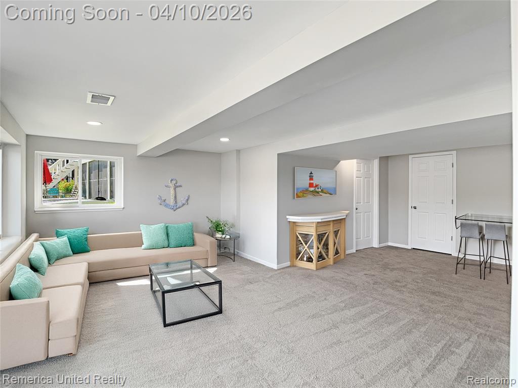 16431 Oak Hill Drive, Fenton, MI 48430 — Photo 48
