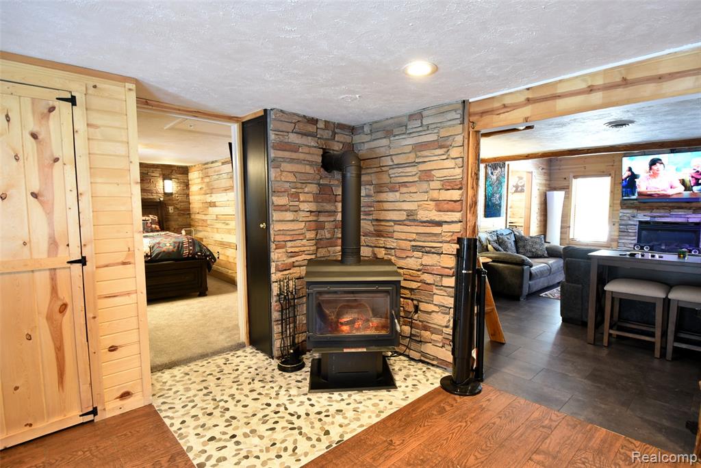 838 E Pere Cheney Road, Roscommon, MI 48653 — Photo 23