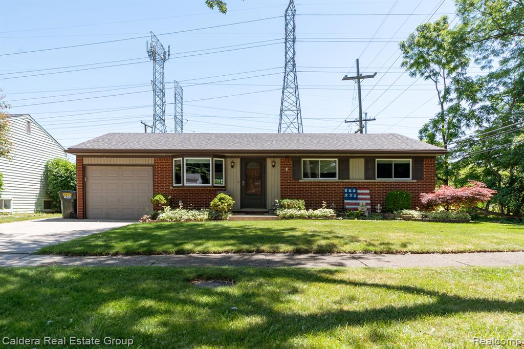 41024 Paign Drive Drive, Sterling Heights, MI 48313 — Photo 27