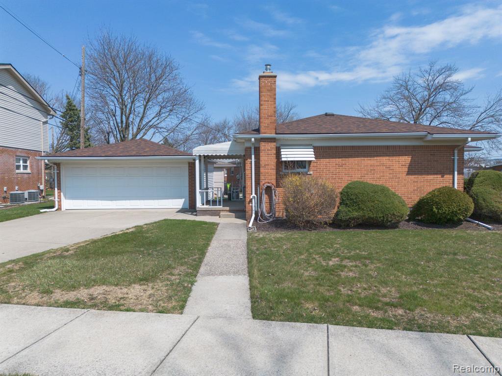30705 Longfellow Avenue, Madison Heights, MI 48071 — Photo 41