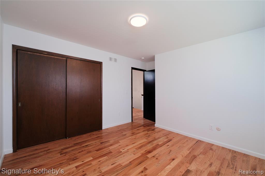 5188 W Richard Run, West Bloomfield, MI — Photo 25