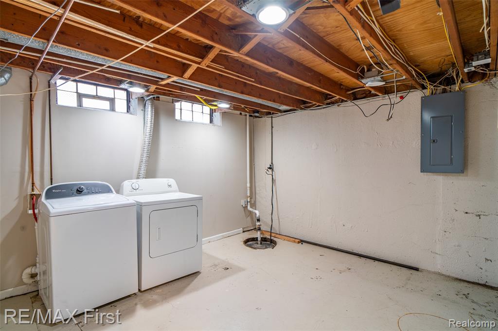 41498 Harvard Drive, Sterling Heights, MI 48313 — Photo 32