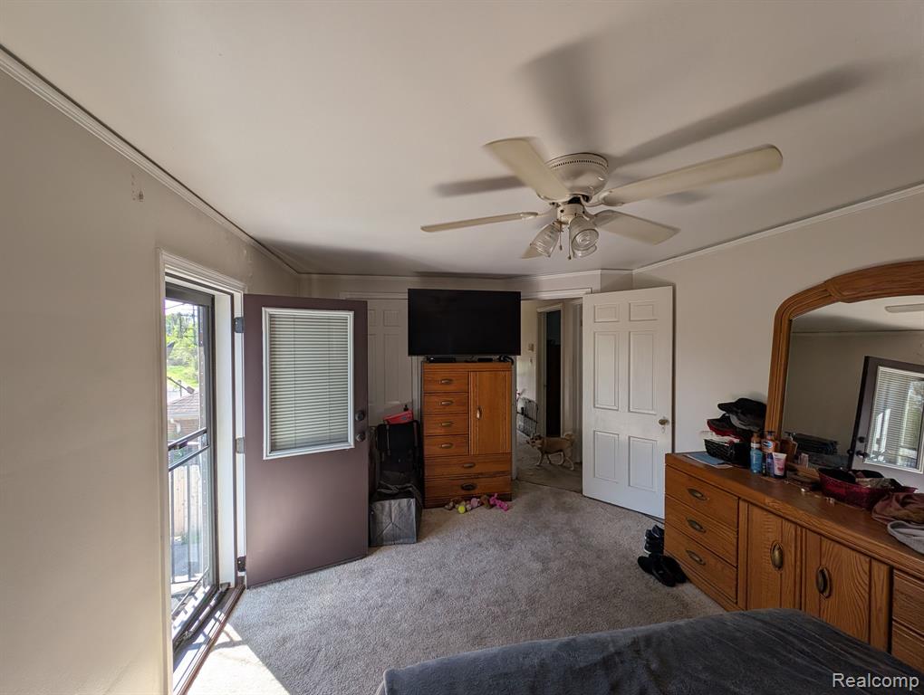 9864 E OUTER Drive, Detroit, MI 48224 — Photo 17