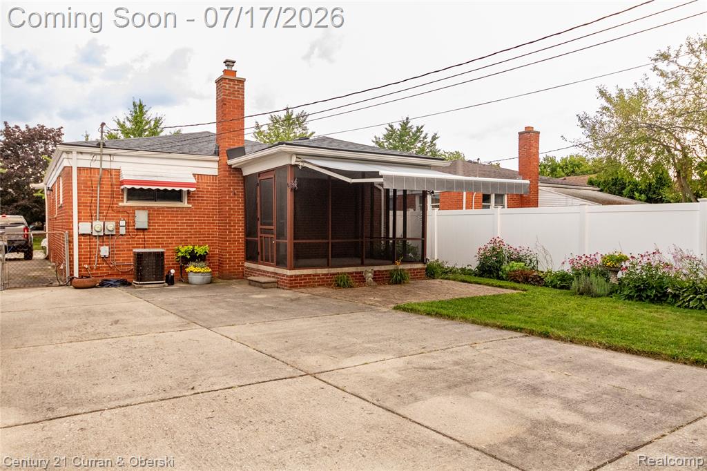 4476 Vassar Street, Dearborn Heights, MI 48125 — Photo 32