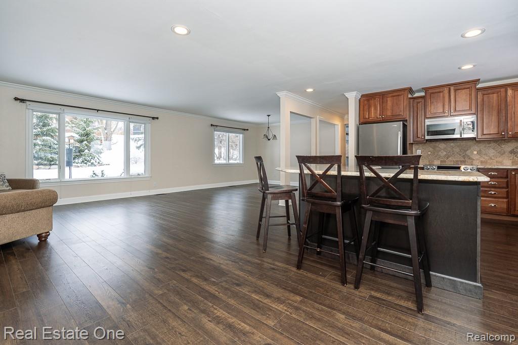 732 Rutgers Road, Rochester Hills, MI 48309 — Photo 10