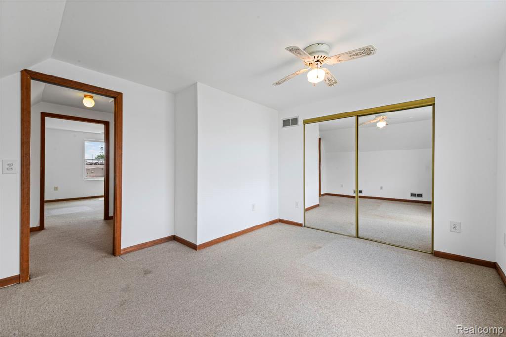 941 Pine Street, Wyandotte, MI 48192 — Photo 20