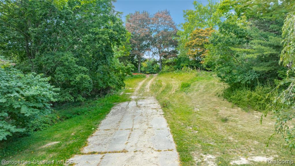 5620 Inkster Road, West Bloomfield, MI 48323 — Photo 6