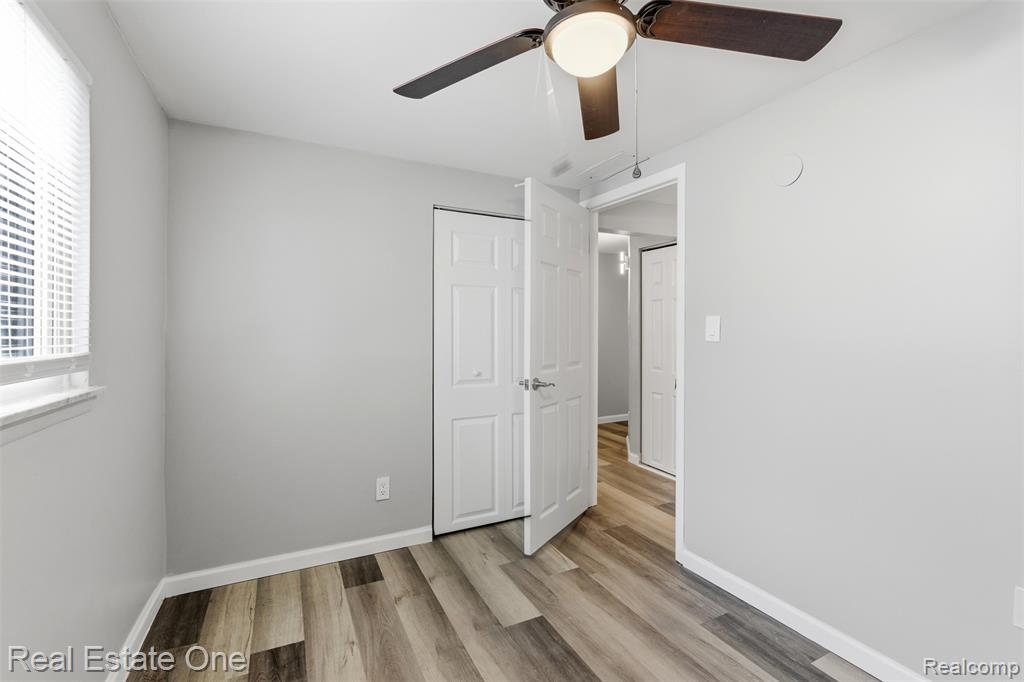 4005 Weddell Street, Dearborn Heights, MI 48125 — Photo 15
