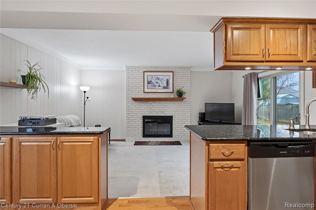 41183 Beechwood Street, Macomb, MI 48038 — Photo 13