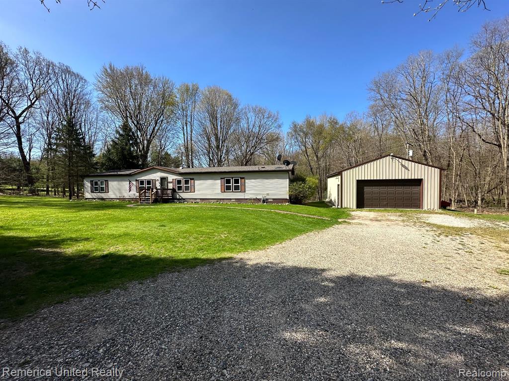 6565 W COON LAKE Road, Howell, MI 48843 — Photo 3