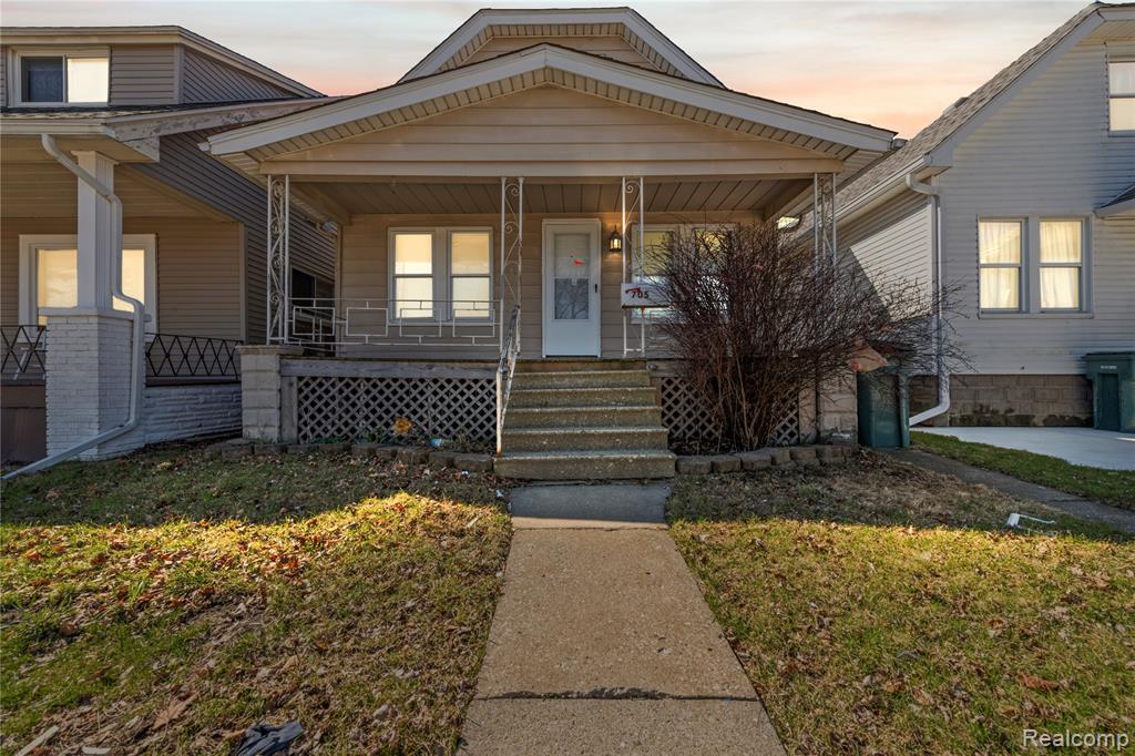 705 Cleophus Parkway, Lincoln Park, MI 48146 — Photo 6