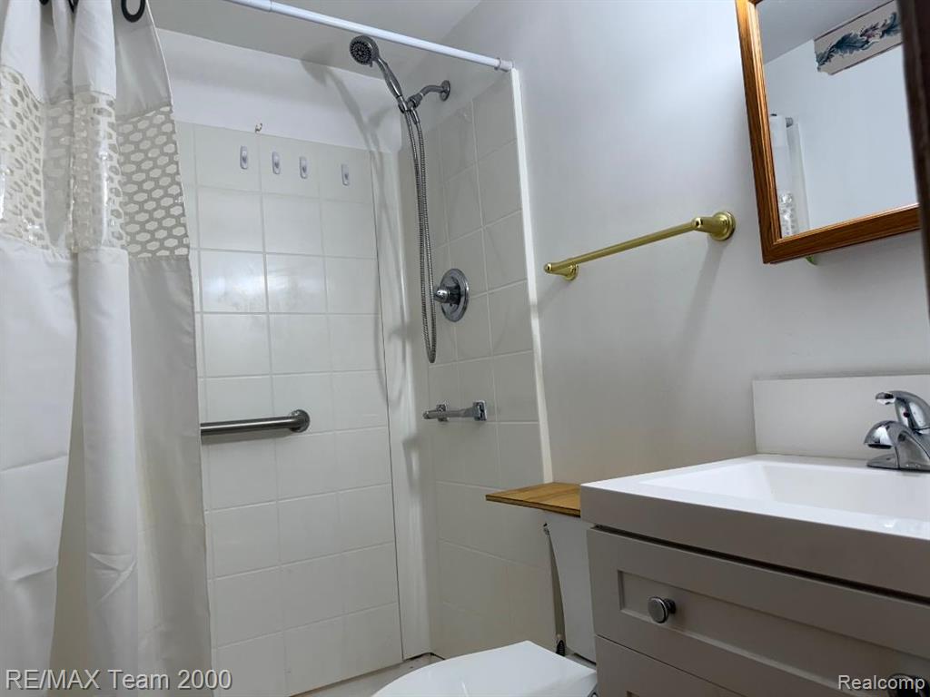 7452 Mansfield Street, Detroit, MI 48228 — Photo 9