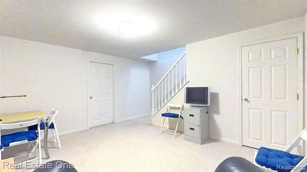 691 Chestnut Drive, Wixom, MI 48393 — Photo 42