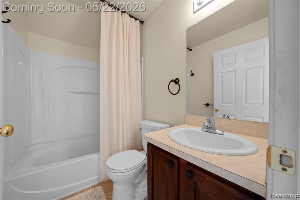 61036 Winterberry Drive, Washington, MI — Photo 47