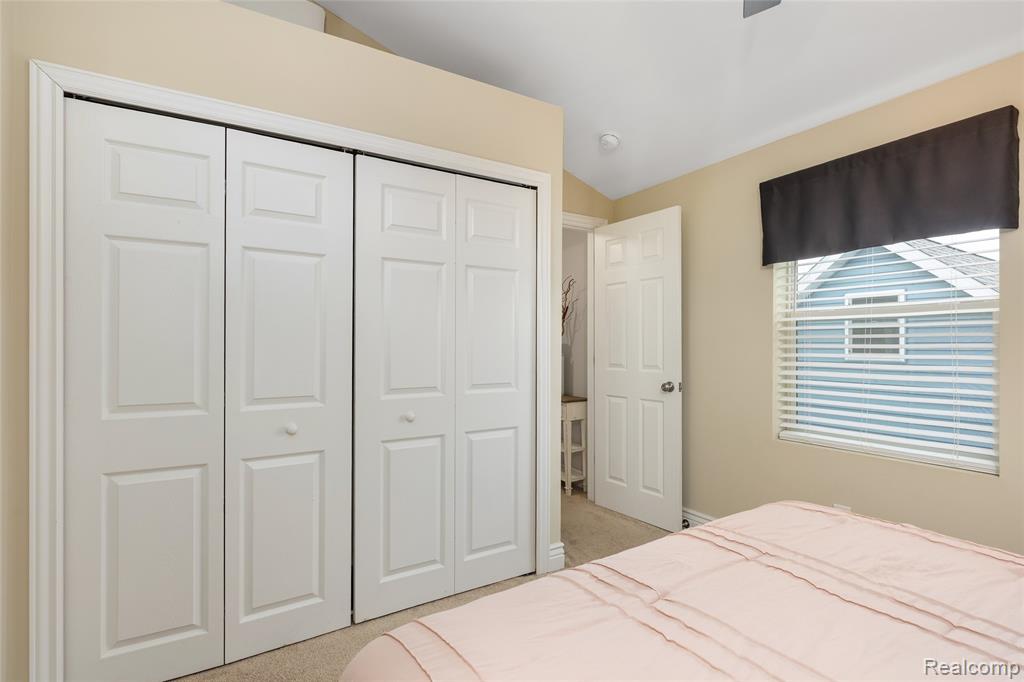 9474 Thames Boulevard, White Lake, MI — Photo 21
