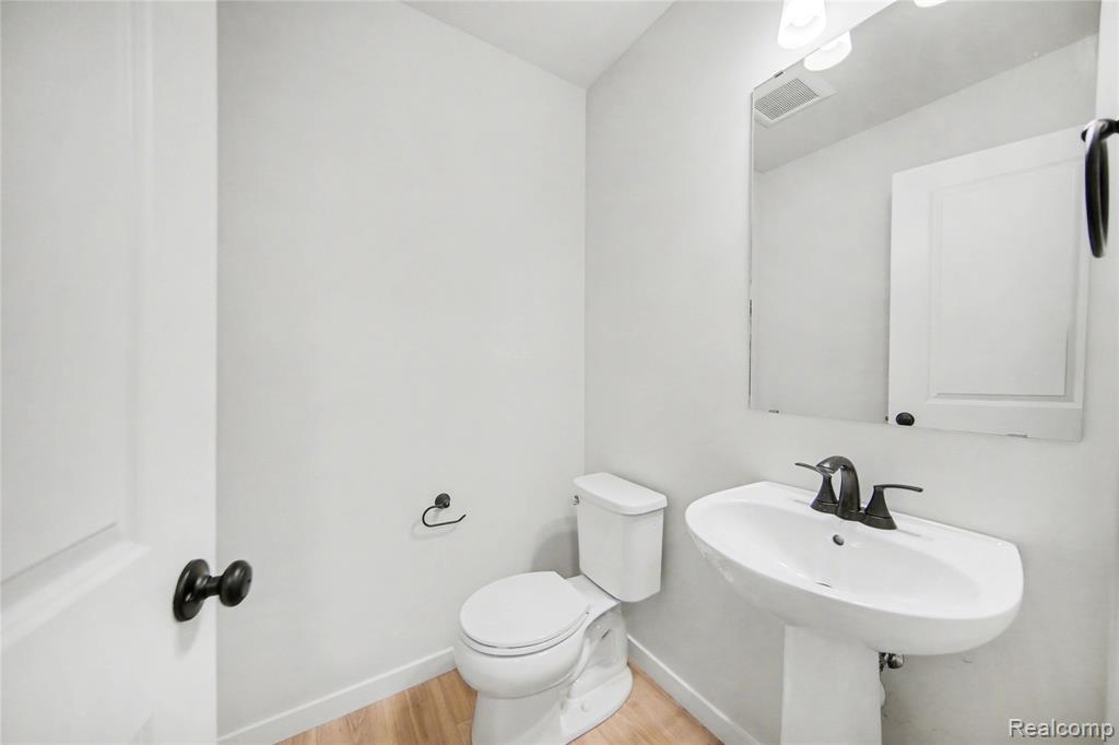 295 Hidden Meadows Drive, Hillsdale, MI 49242 — Photo 7