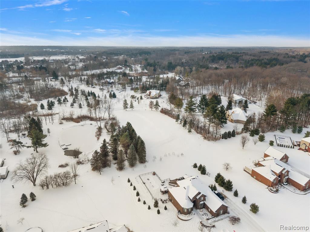 8267 Sandi Lane, Romeo, MI 48065 — Photo 17
