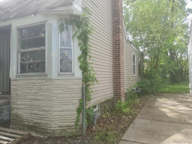 8247 Auburn Street, Detroit, MI 48228 — Photo 11