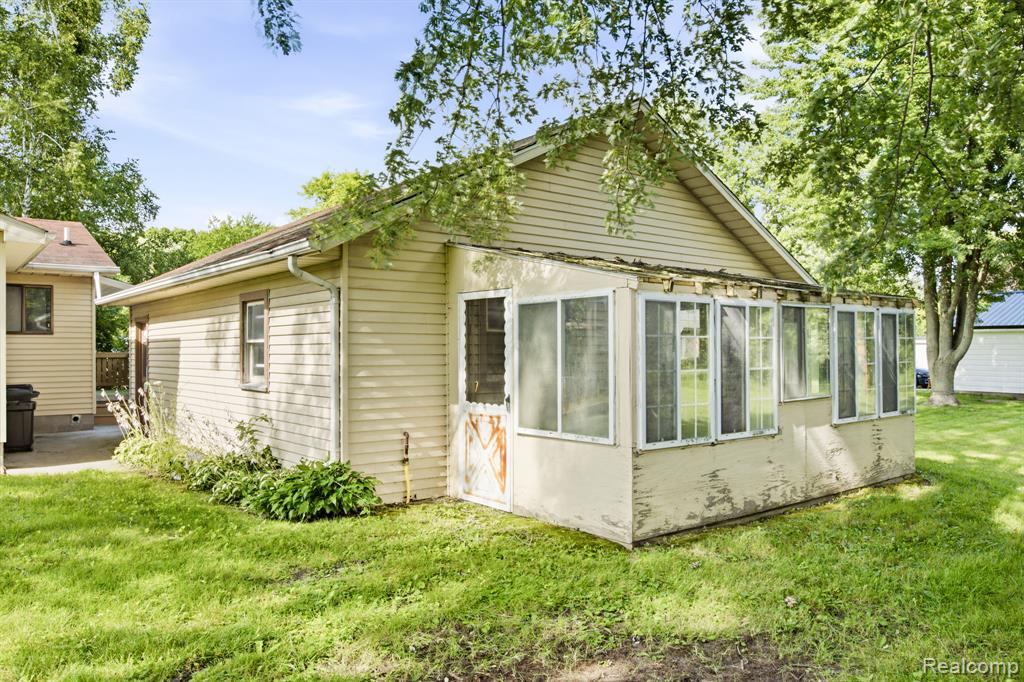 4181 Maes Drive, Port Huron, MI 48060 — Photo 23